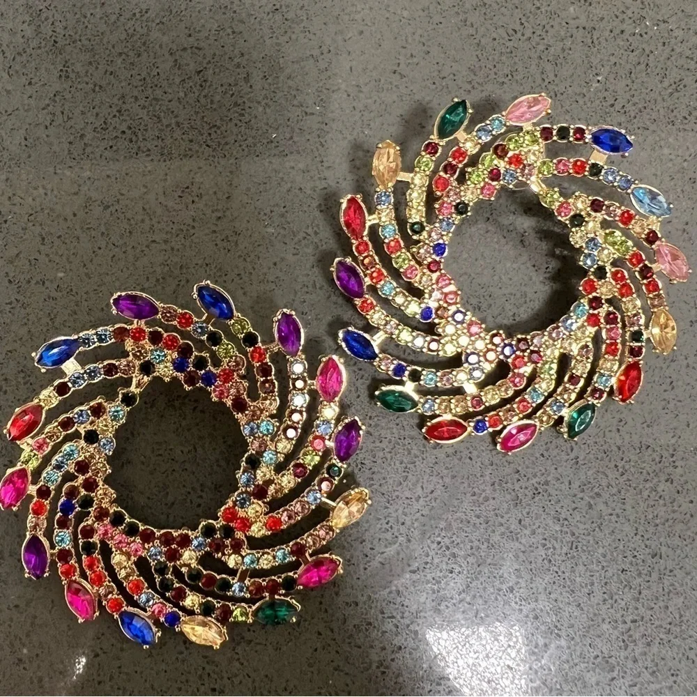 New Starburst Colorful Circular Rhinestone Statement Fashion Jewelry Earrings